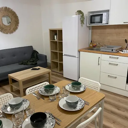 아파트 ღ Le Saintois • Au Coeur De Ville, Spacieux & Wifi