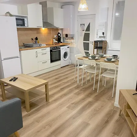 아파트 ღ Le Saintois • Au Coeur De Ville, Spacieux & Wifi